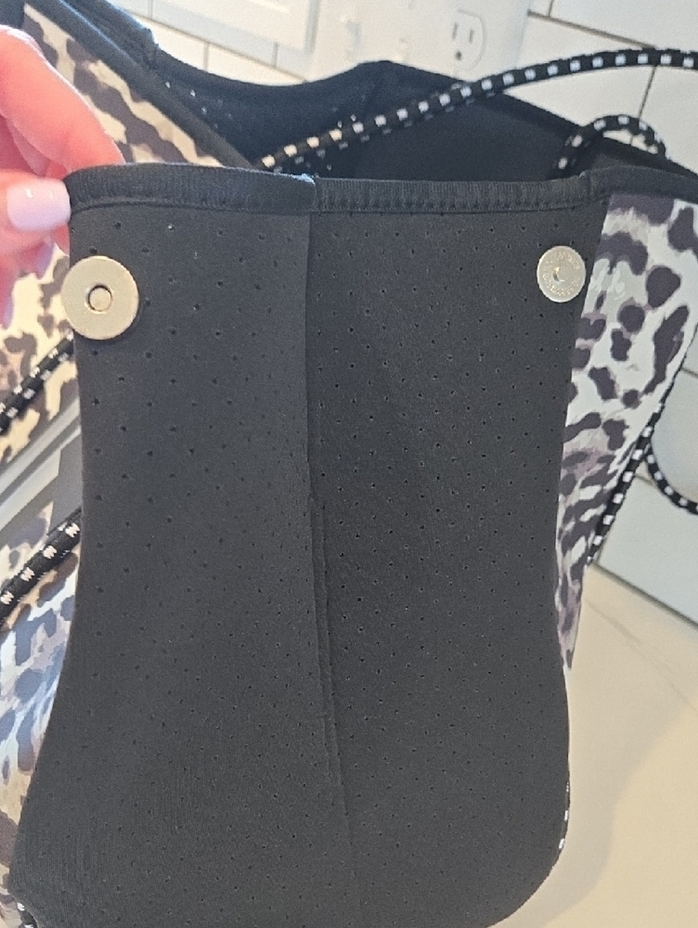 NWT - Neoprene Leopard Tote with Metallic Stripe - Black & White - Picture 6 of 7